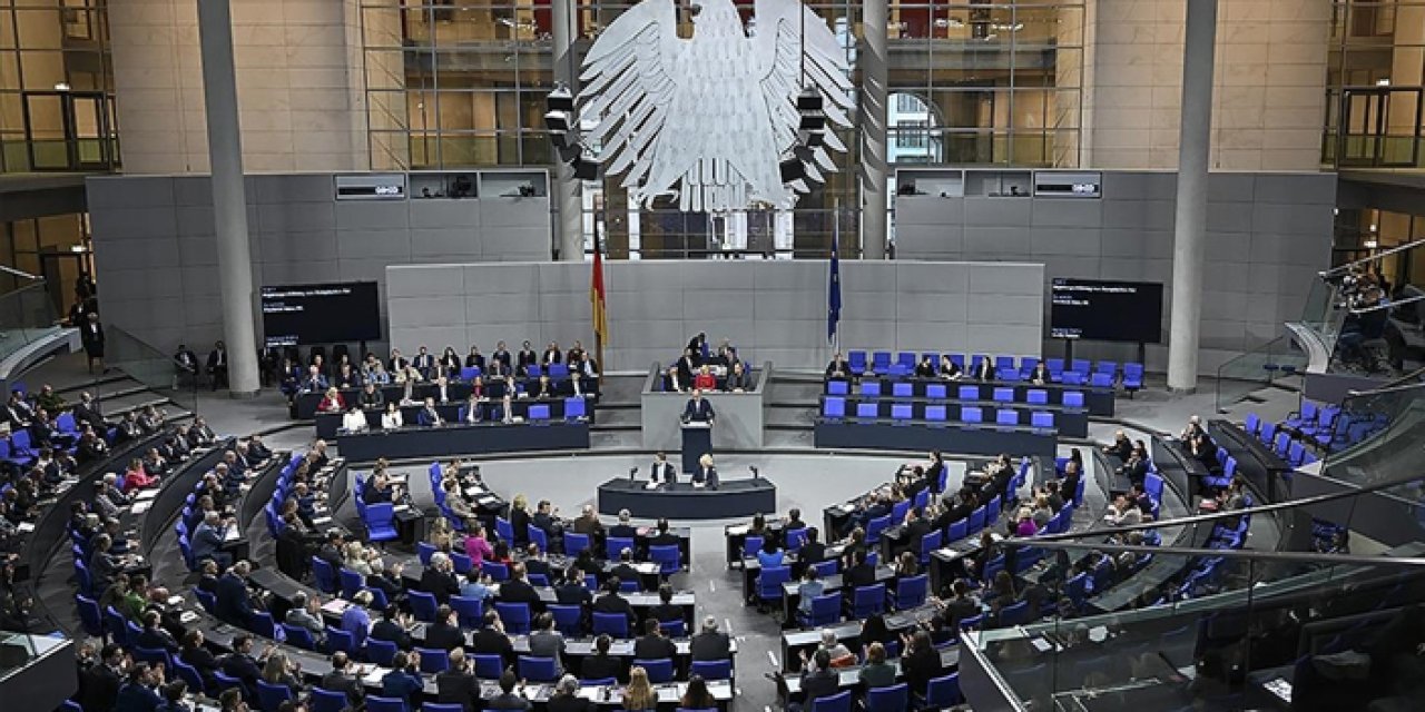 Almanya’da kapsamlı emeklilik düzenlemesi parlamentodan geçti