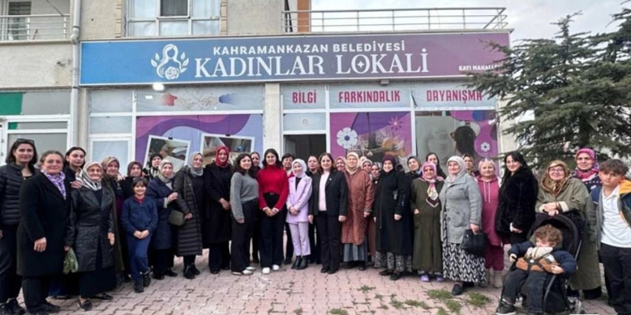 Kadınlar Lokali’nde düzenlenen seminer büyük ilgi gördü