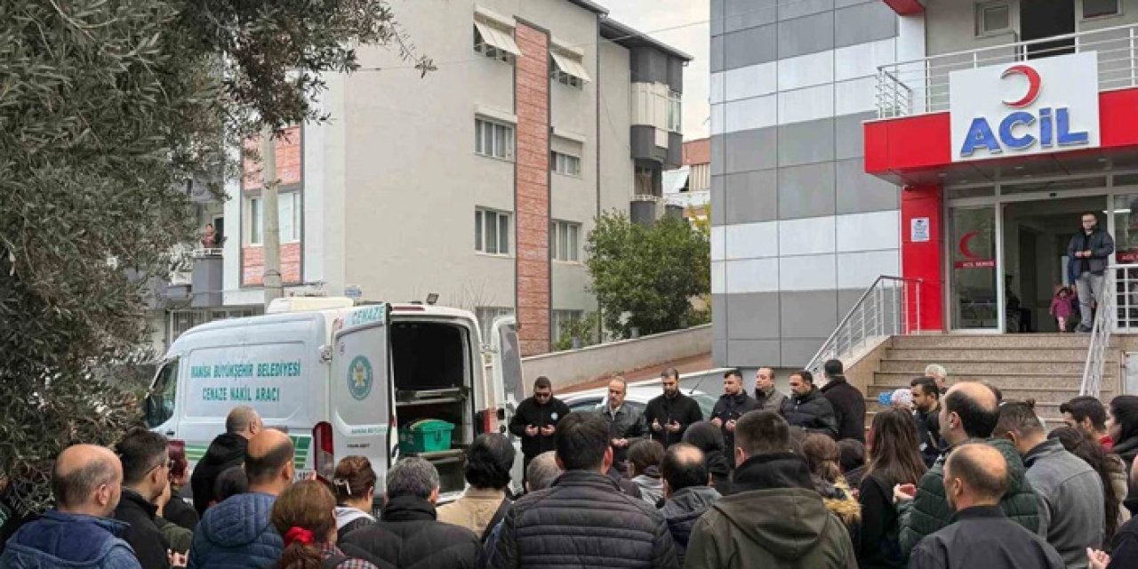 Manisa’da doktor ameliyat sırasında kalp krizi geçirdi!