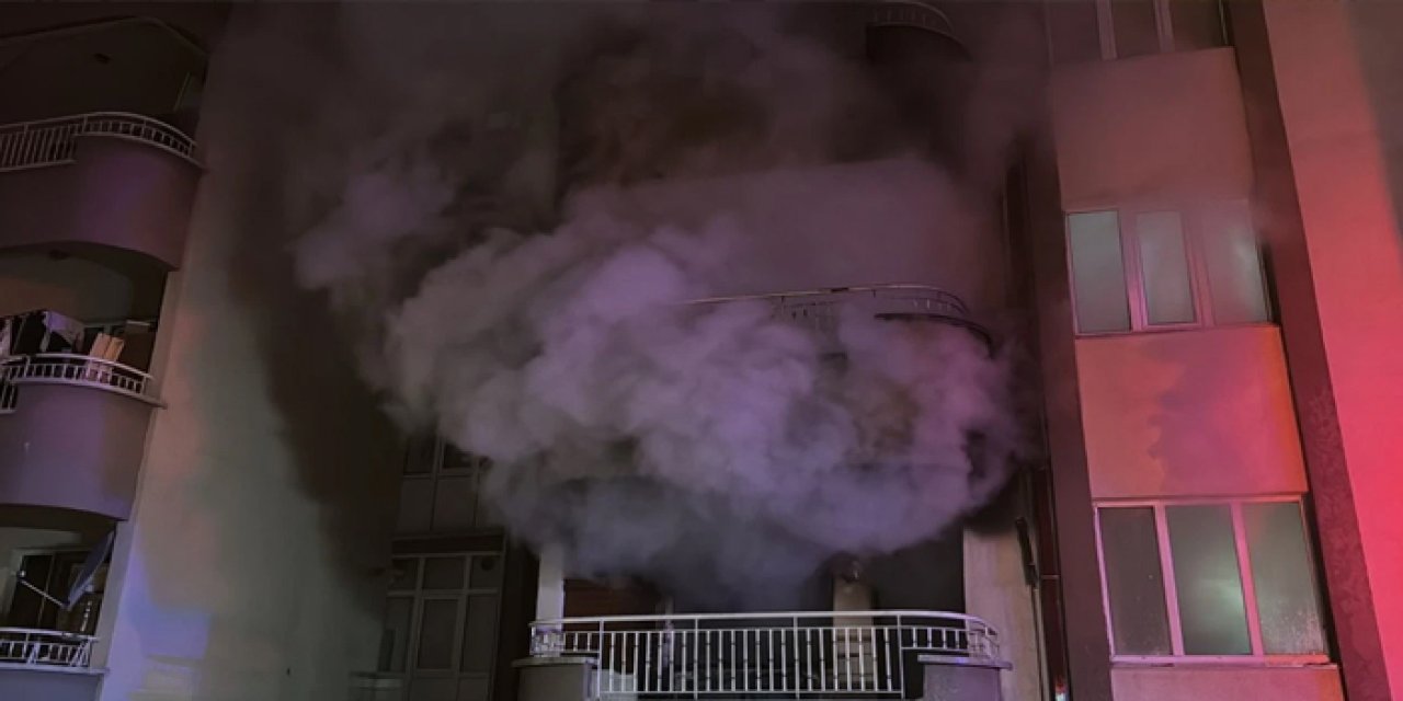 Evde korkutan yangın: Mahsur kalan felçli hasta can verdi