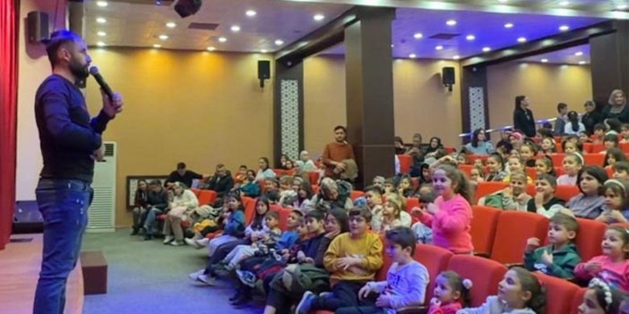 Sincan’da hafta sonları tiyatroyla renklendi