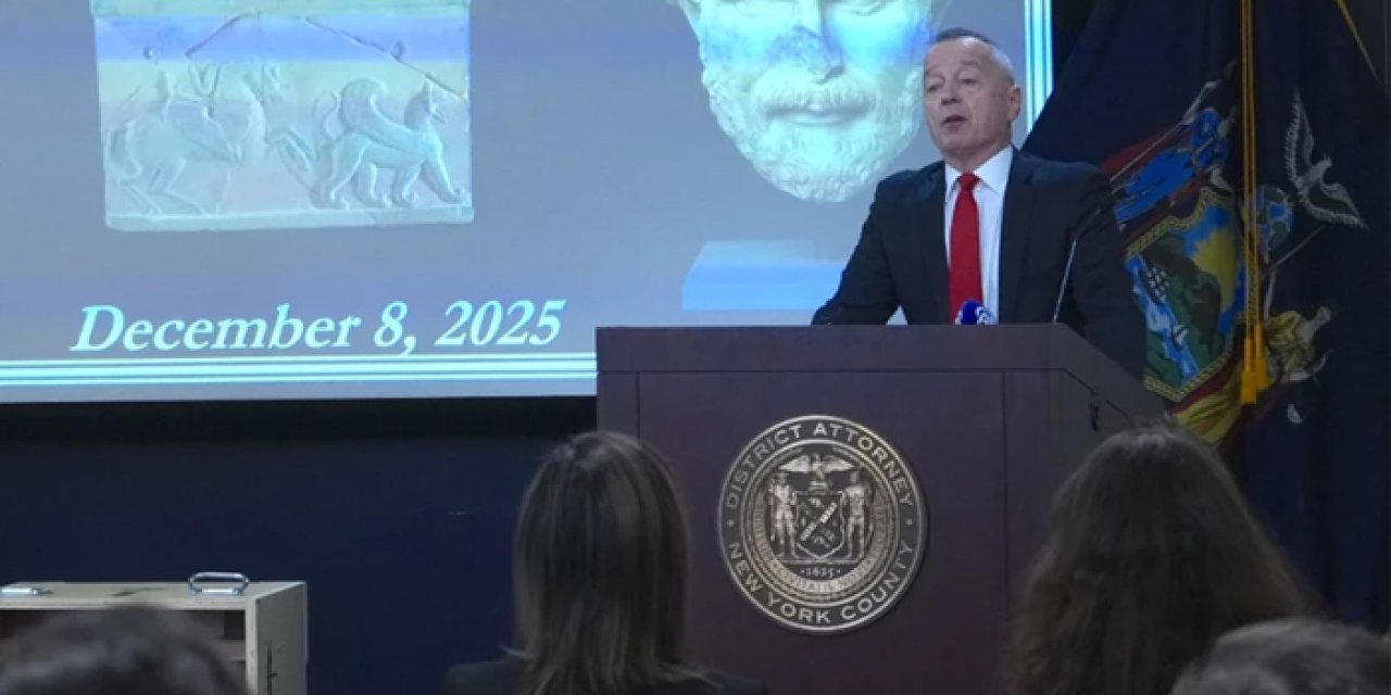 New York’ta tarihi buluşma: Türkiye’den kaçırılan 41 eser geri alındı