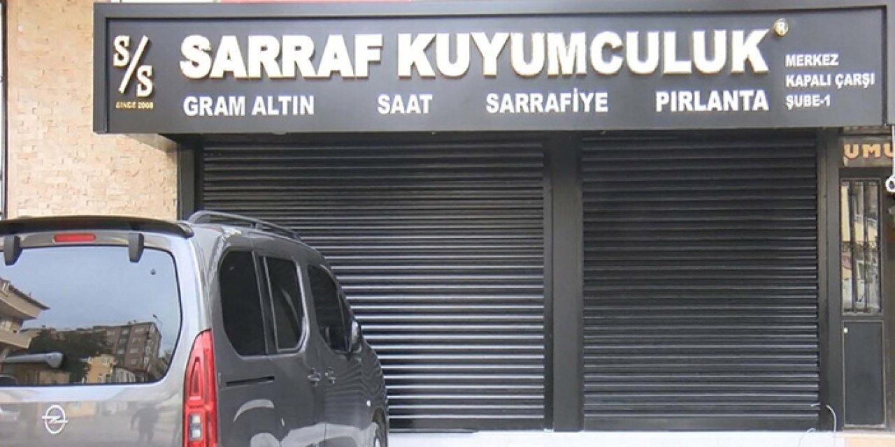 Müşterilerin altınlarıyla kaçan kuyumcu İzmir’de yakalandı