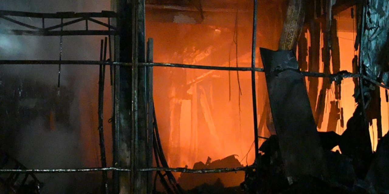 Kırıkkale OSB’de Kimya Fabrikası Yangını 10 Saat Sonra Söndürüldü