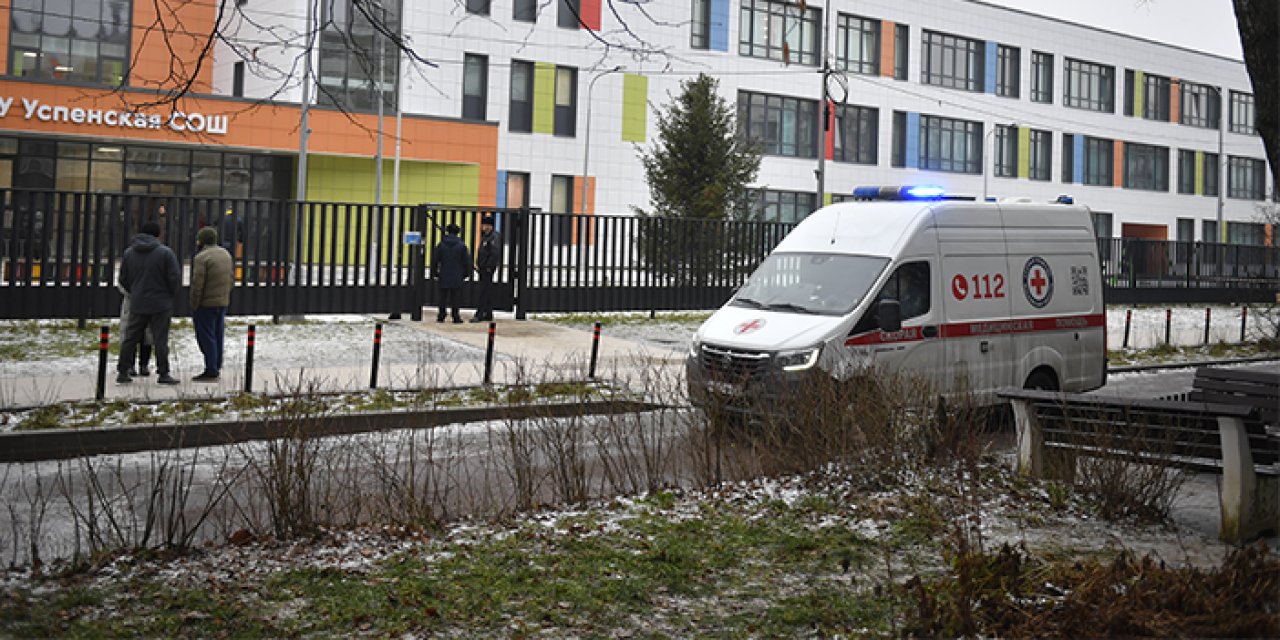 Moskova’da okulda dehşet: 10 yaşındaki öğrenci hayatını kaybetti