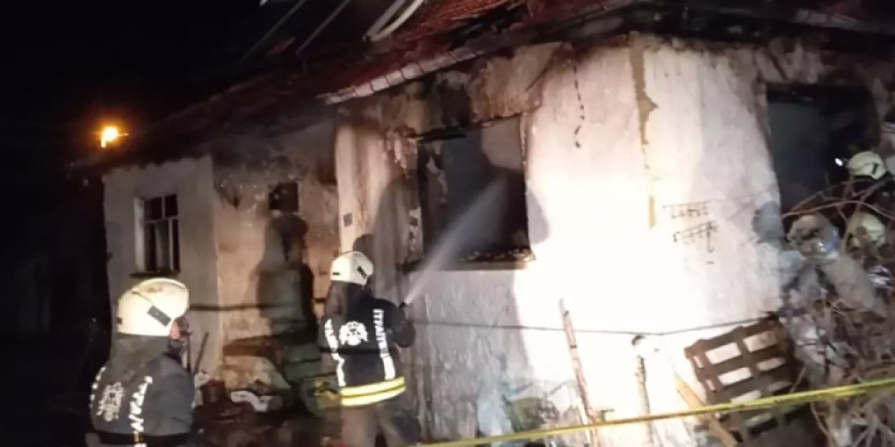 Konya’da alevler bir evi küle çevirdi: 1 kişi hayatını kaybetti