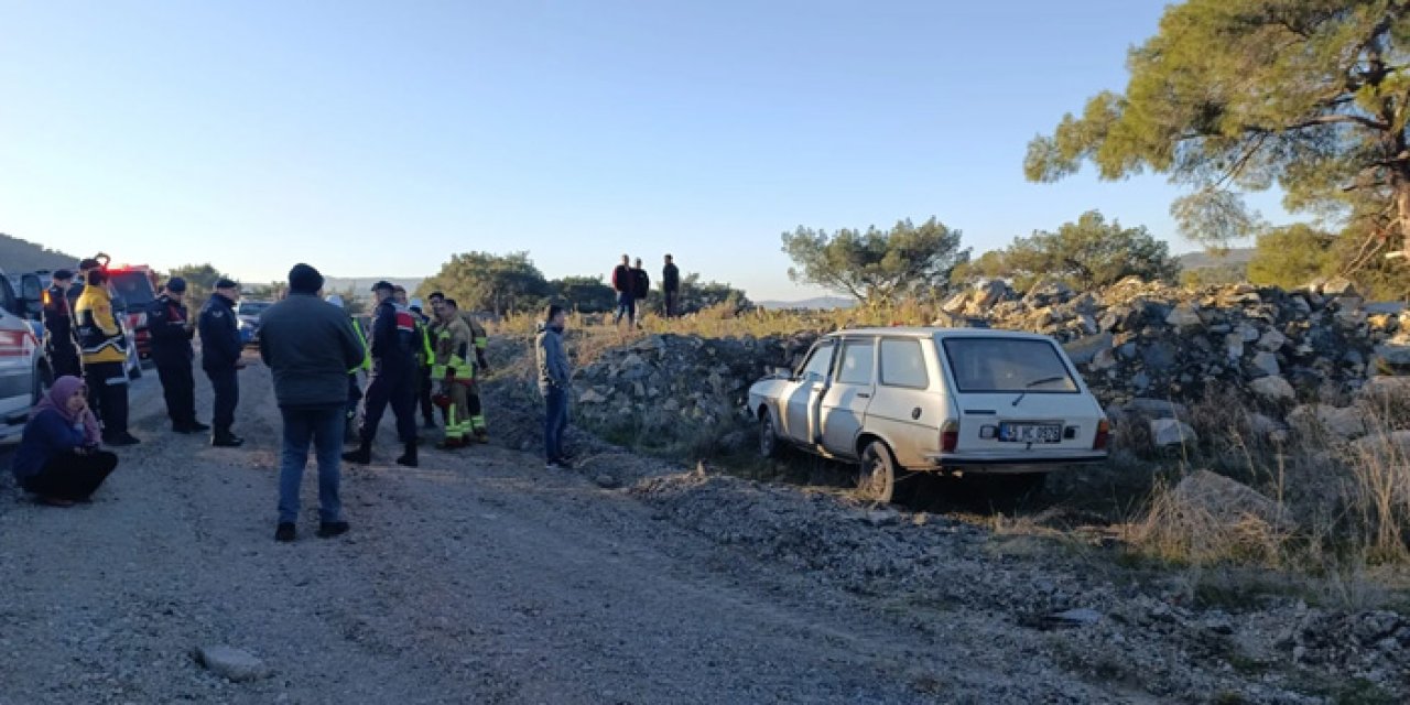 Manisa'da kontrolden çıkan otomobil karı-kocayı ayırdı