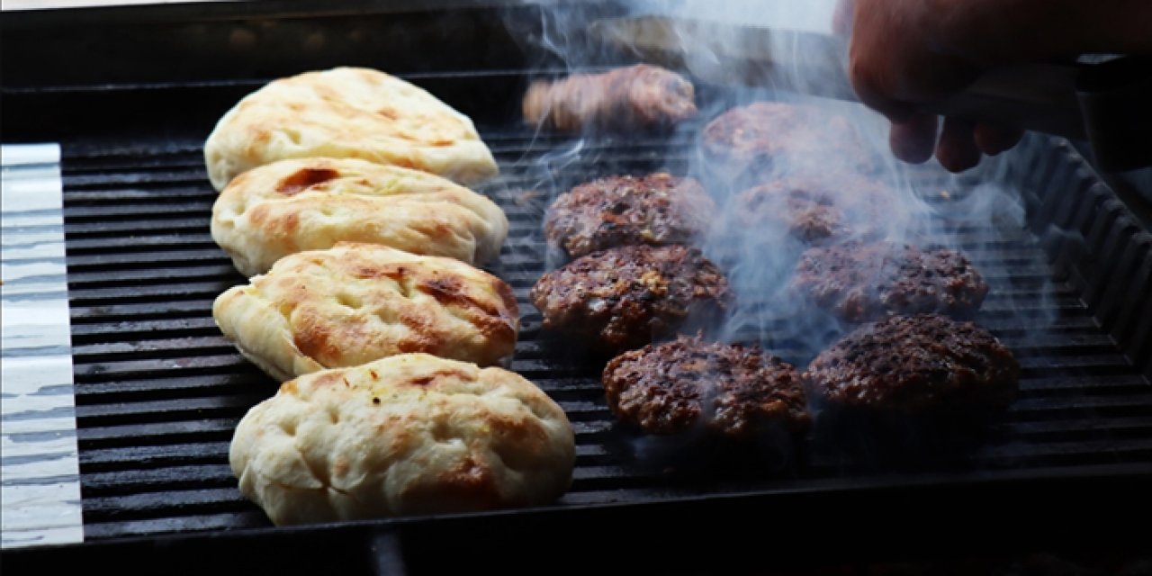 Şarska Köftesi Kuzey Makedonya mutfağında öne çıkıyor