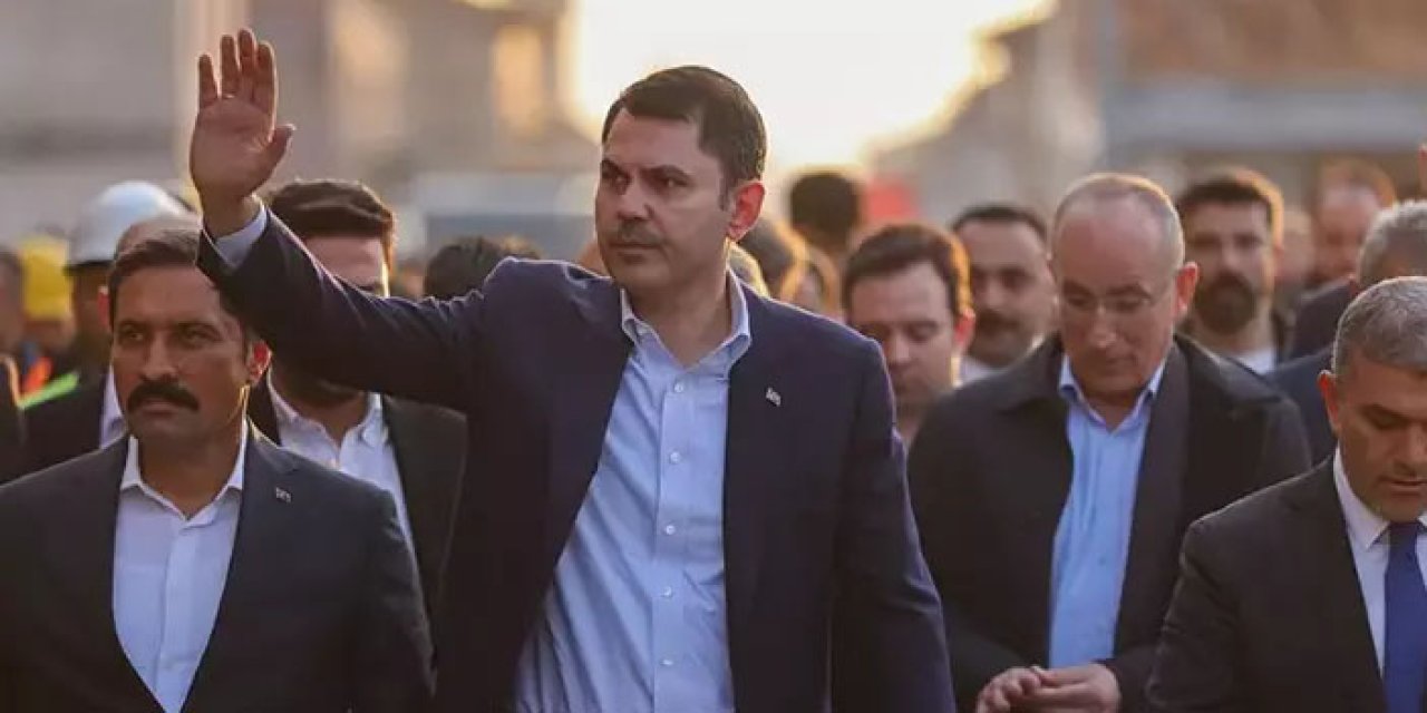 Bakan Kurum, 455 bininci konut teslimi öncesi Hatay’da incelemelerde bulundu