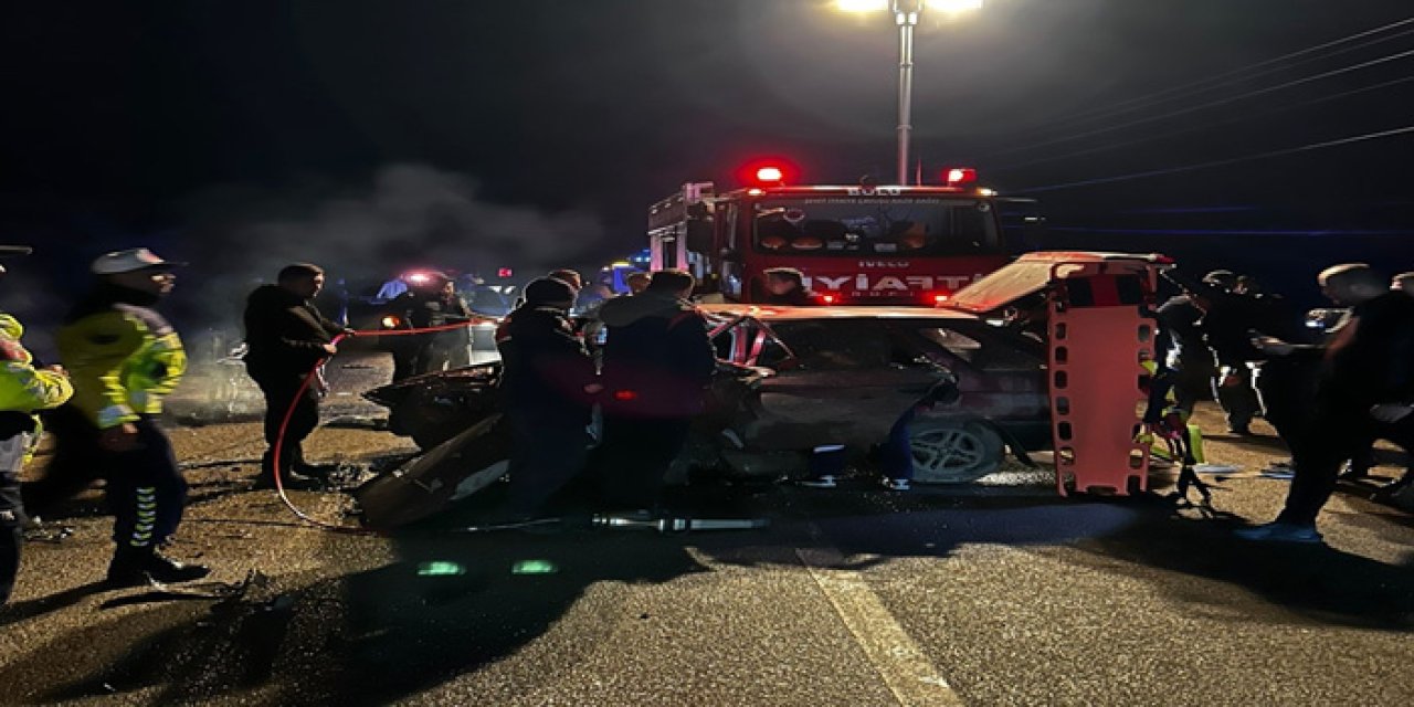 Bolu’da Kafa Kafaya Çarpışma: 6 Yaralı