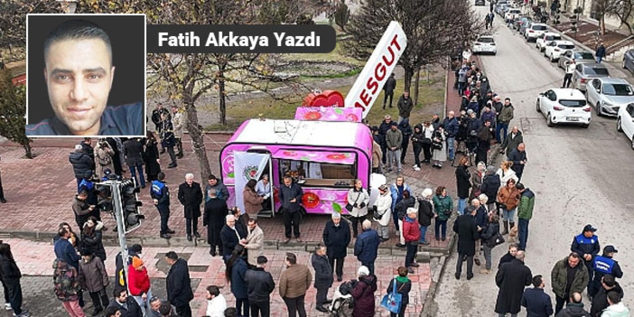 Bardaktaki o isim ne öyle?