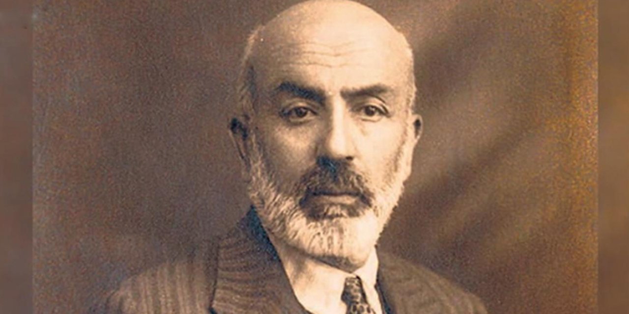 İstiklal Şairimiz Mehmet Akif Ersoy, 89 yıl önce bugün vefat etti