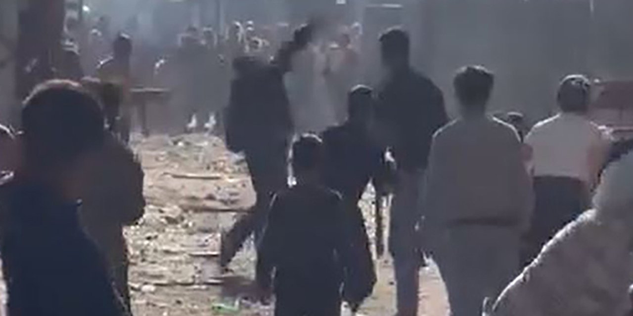 Adana’da taşlı sopalı kavga kamerada