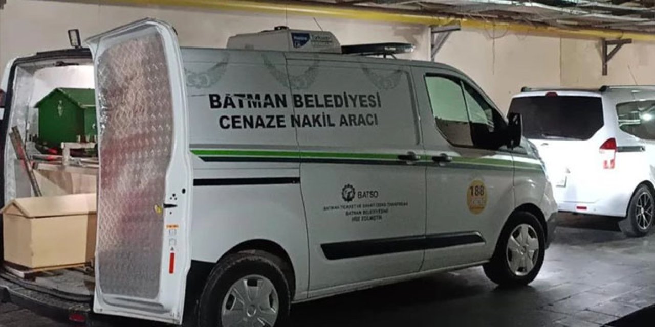 Damda can pazarı: Kar temizlerken hayatını kaybetti