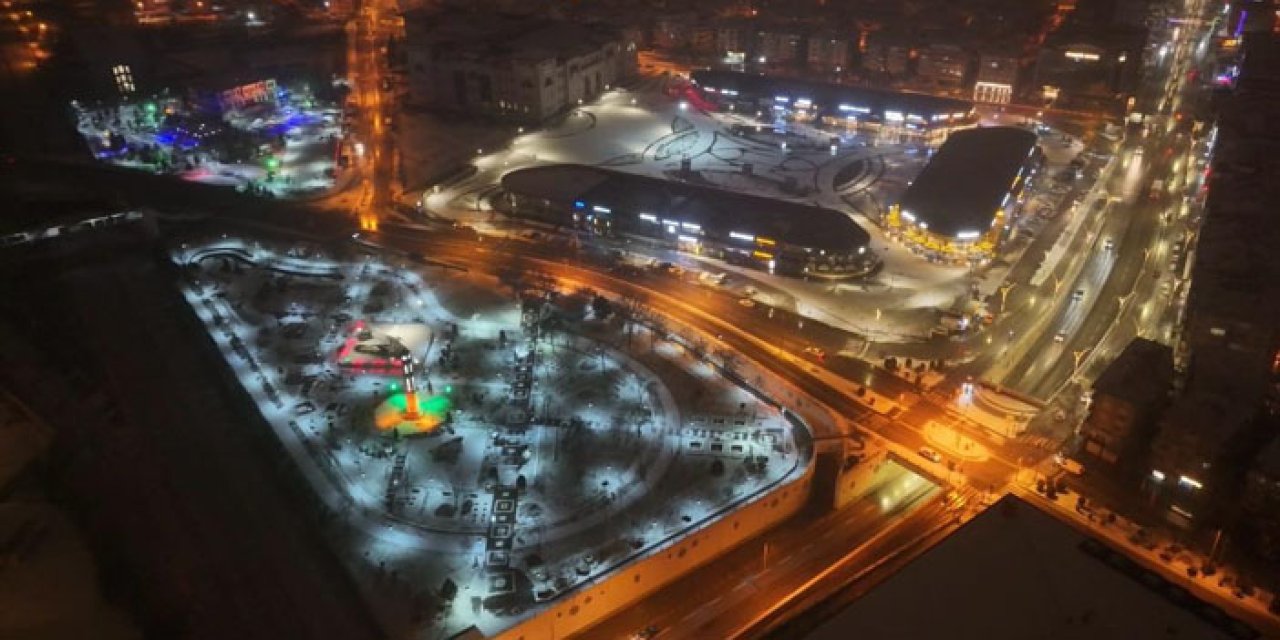 Sincan’da kar alarmı: Belediye ekipleri yoğun yağışa karşı sahadaydı