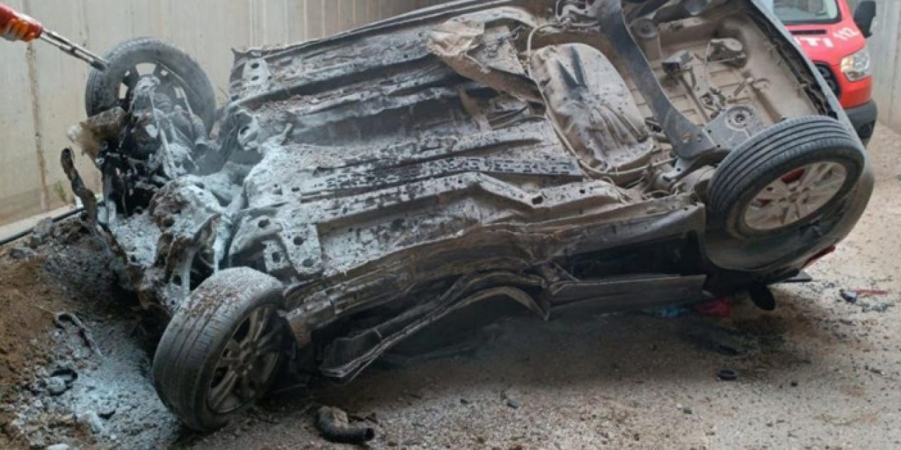 Mersin'de feci kazada 2 kişi öldü, 3 kişi yaralandı