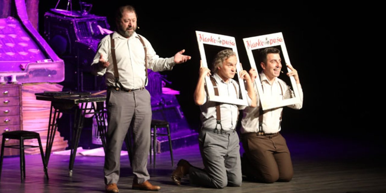 Yenimahalle’de tiyatro şöleni: Marko Paşa’nın mücadele dolu hikâyesi ayakta alkışlandı