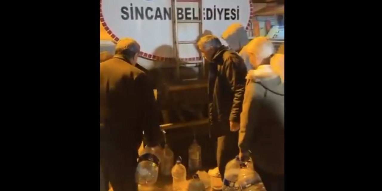 Sincan Belediyesi tankerlerle halka su dağıtıyor