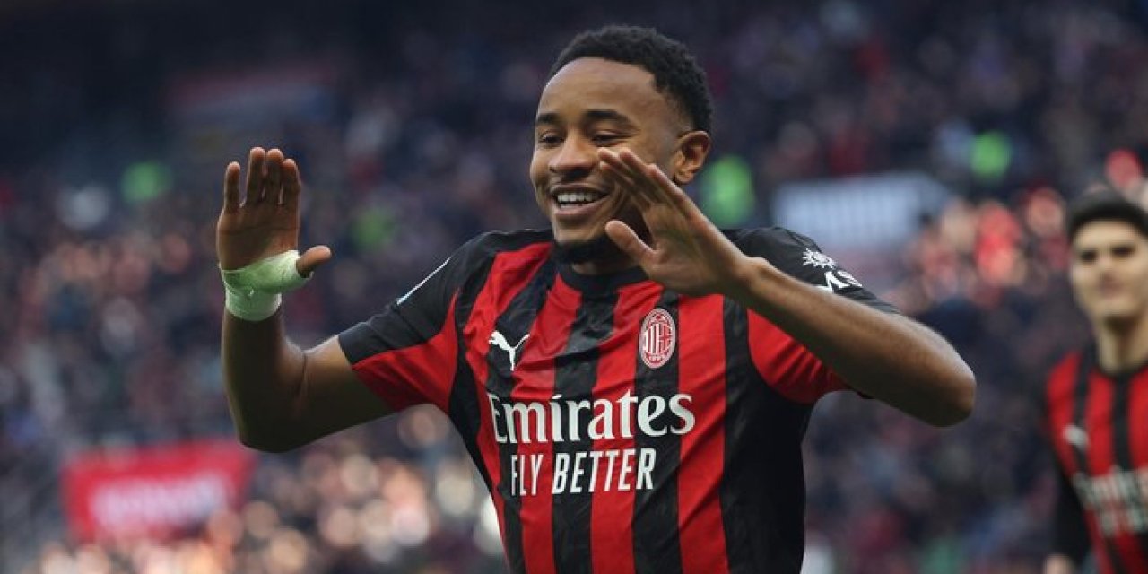 Fenerbahçe’de santrfor rotası değişti: Gözler Nkunku’da