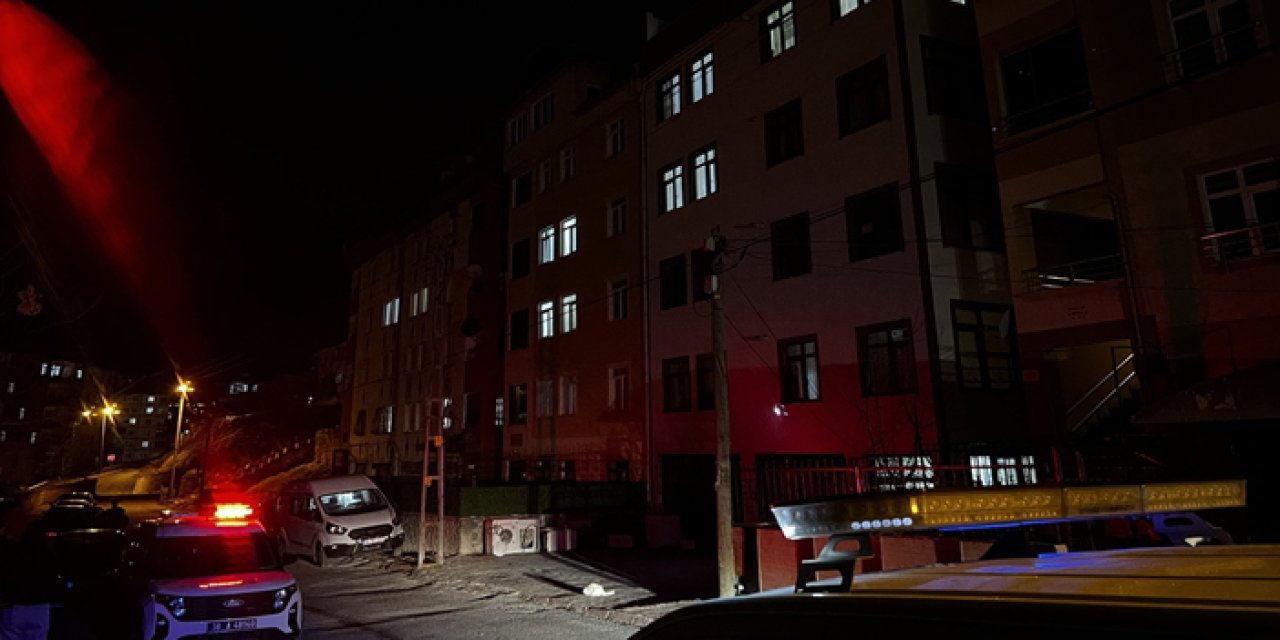 Kayseri’de erkek arkadaşını bıçakla öldürdü