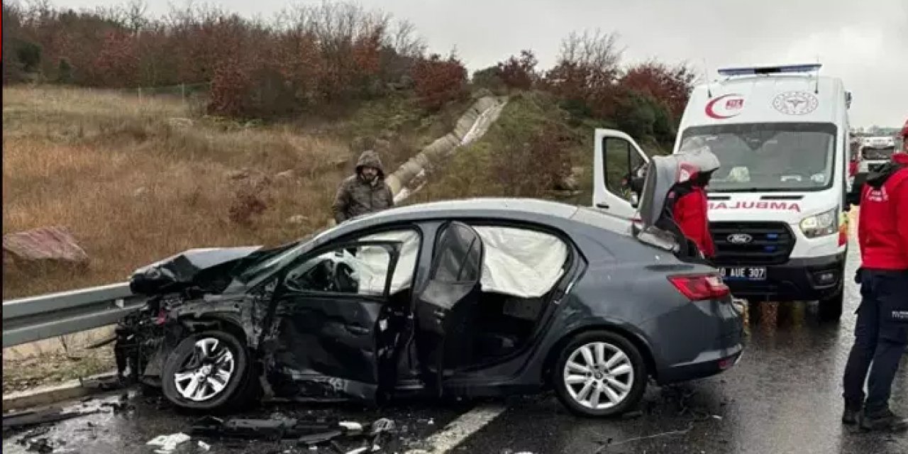 Balıkesir'de zincirleme kaza; 1 ölü 10 yaralı