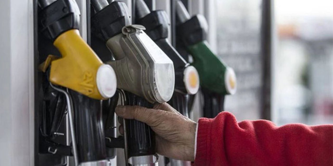 Gece yarısı tabelalar değişti: Motorinde yeni zam sürprizi