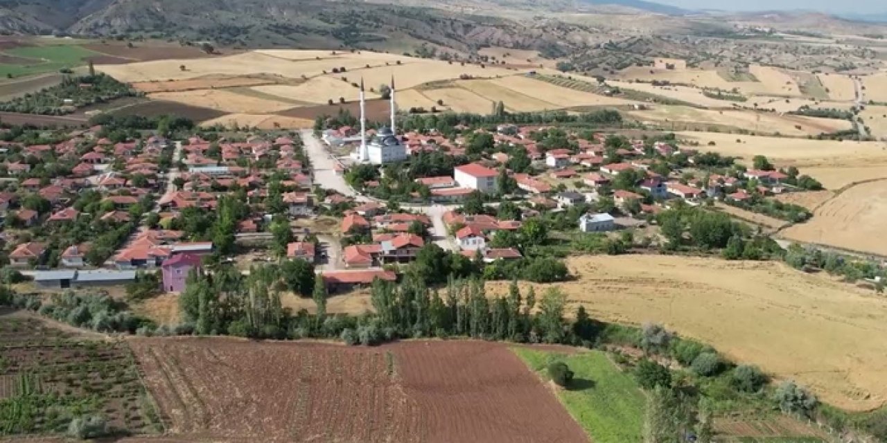 Ankara’ya yakın, iletişime uzak: Karacahasan Köyü’nde şebeke çekmiyor