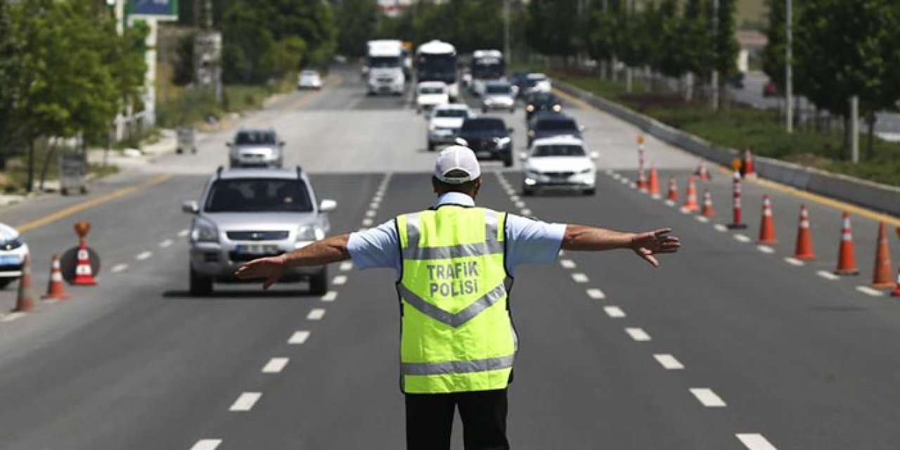 Mamak’ta bir haftada yüz binlerce liralık ceza: Gürültü, drift, alkollü sürüş…