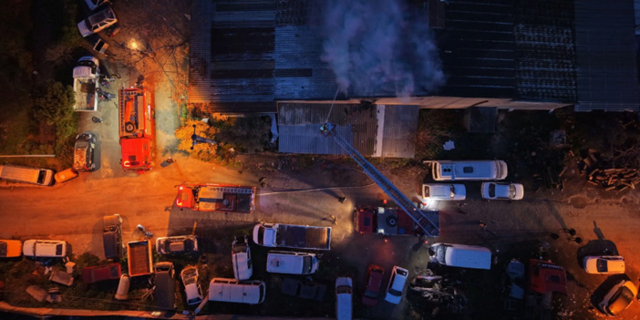 Manisa’da sanayi sitesinde korkutan yangın