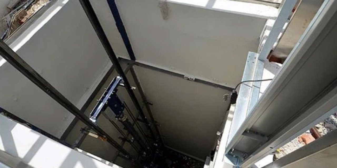 Kars’ta kayıp olarak aranan genç asansör boşluğunda ölü bulundu