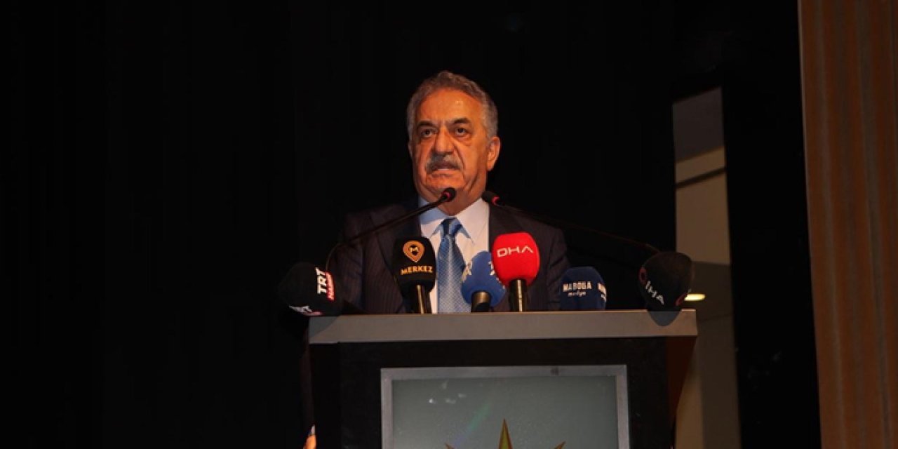 AK Parti'li Yazıcı: Türkiye yeni anayasa yapmalı