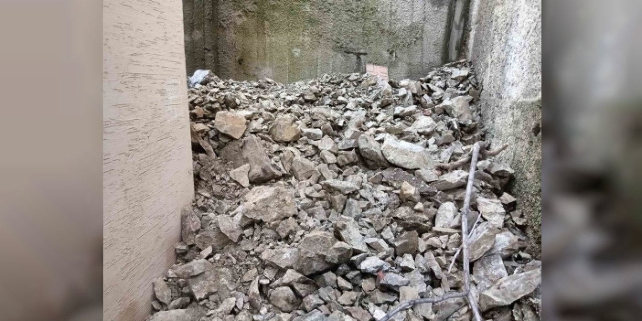 Mamak'ta felakete ramak kaldı: Kayalar düştü, mahalle ayağa kalktı