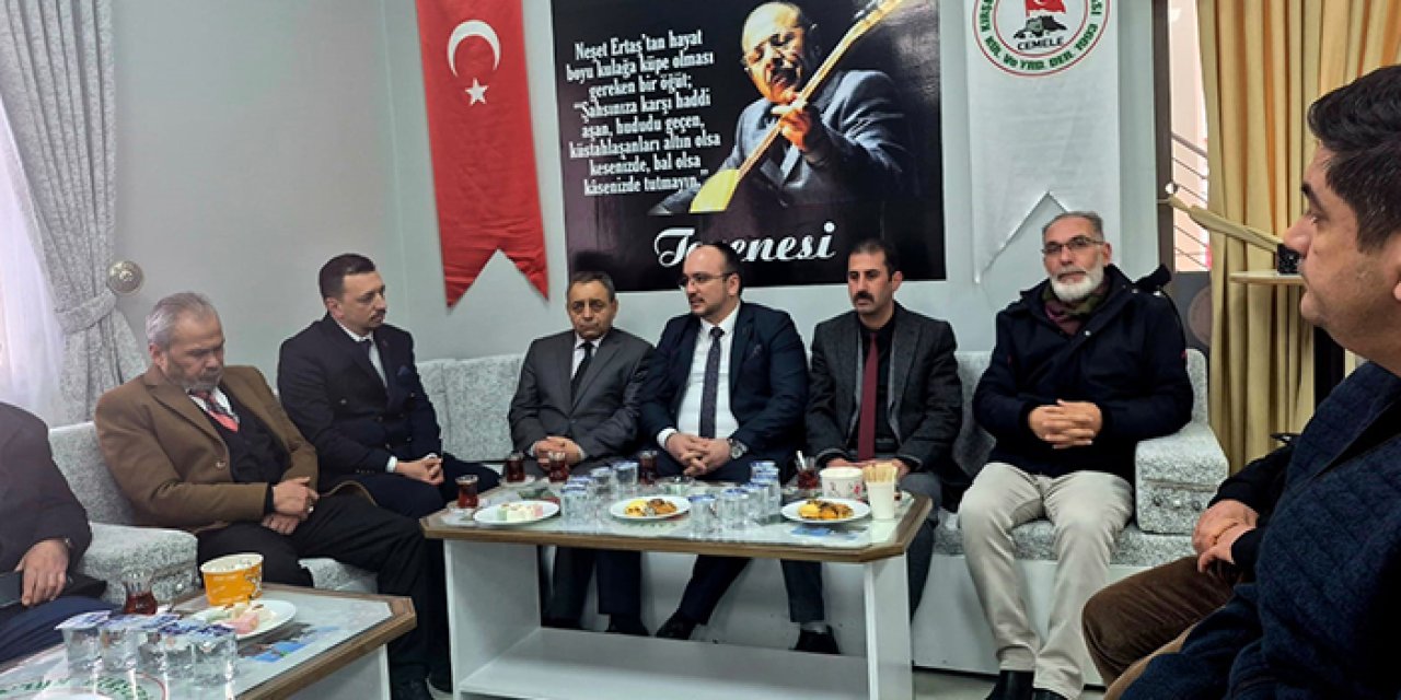 Anahtar Parti Mamak teşkilatı Mamak Kırşehirliler Derneği’ni ziyaret etti