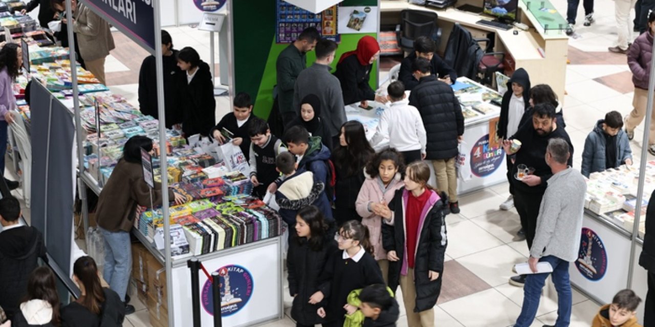 Pursaklar Kitap Günleri kapılarını açtı: İlk güne yoğun ilgi
