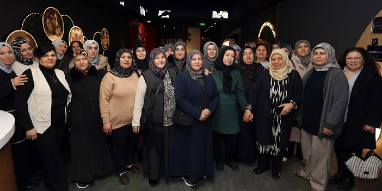 Yenimahalle’de 400 kursiyere sinema sürprizi