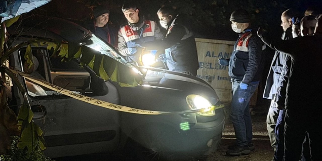 Araca silahlı saldırı: 25 yaşındaki genç yaşamını yitirdi