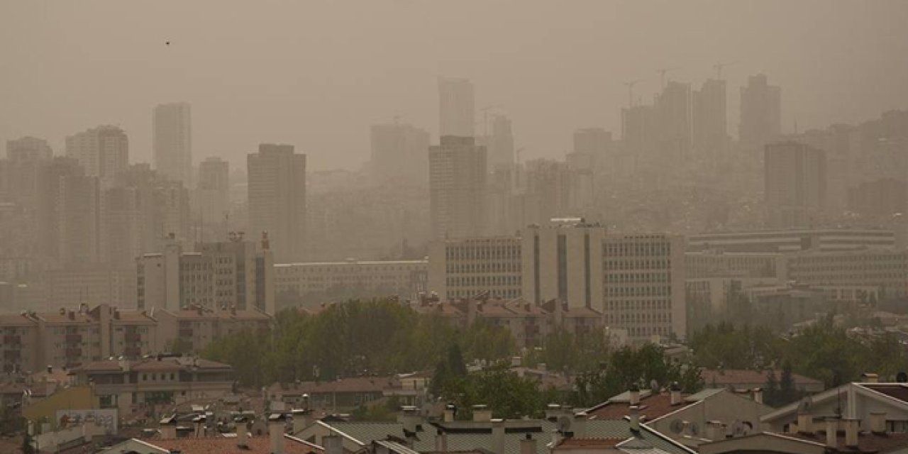 Ankaralılar dikkat: Ankara'da yarın toz taşınımı bekleniyor