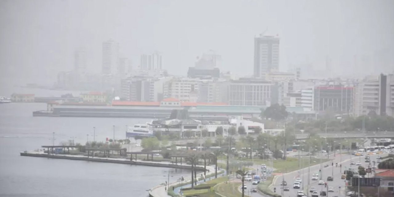 İzmir'e ve çevre illere Toz Taşınımı uyarısı