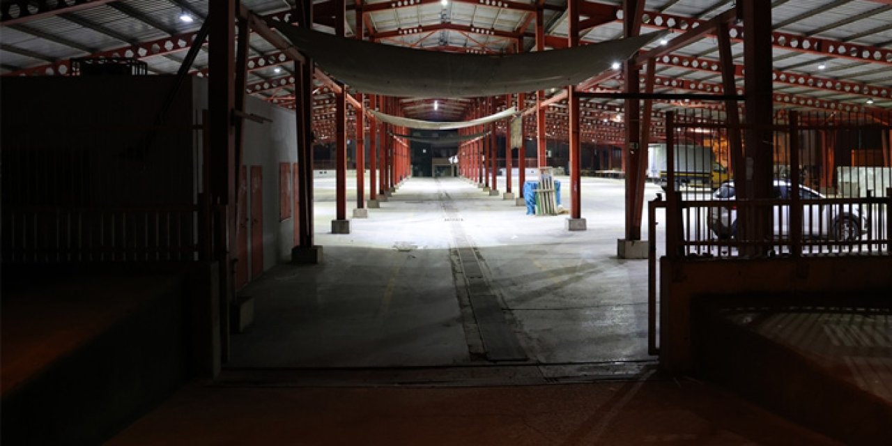 Belediye Görevlisine İftar Alanında Bıçaklı Saldırı