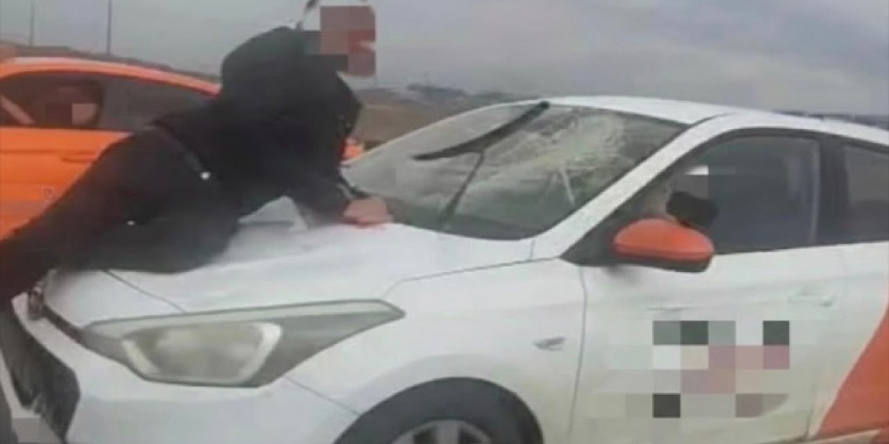 Ankara’da Şok Olay: Çarptığı Yayayla Birlikte Kaçtı!