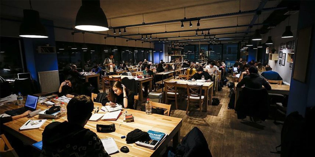 Mamak’ta Uyanık Kütüphane’den öğrencilere ücretsiz deneme kulübü