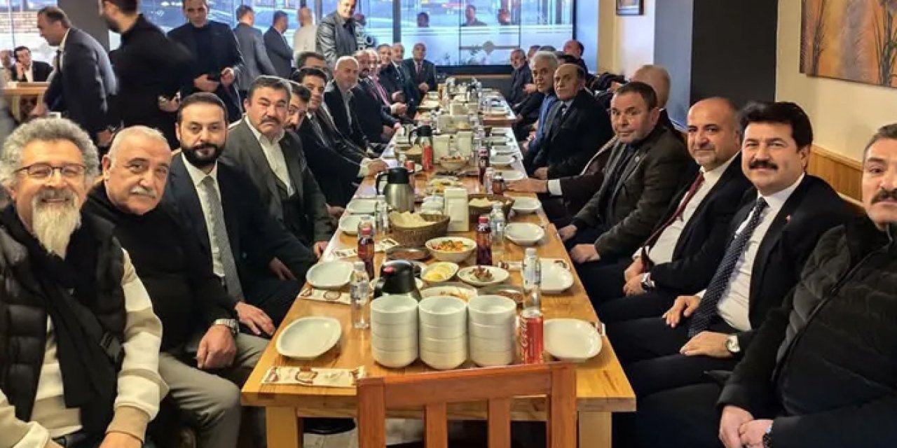 Mamak’ta kaymakam ve muhtarlar aynı sofrada dayanışma mesajı verdi