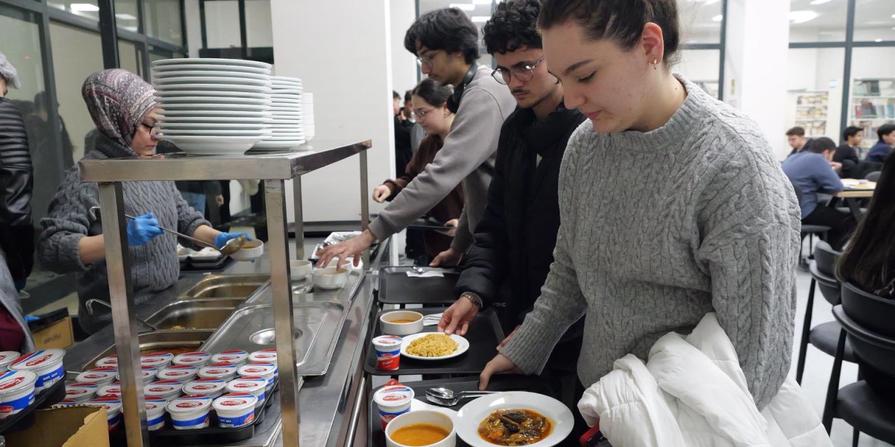 Etimesgut, Sincan’ı örnek aldı: Belediyeden öğrencilere iftarlık