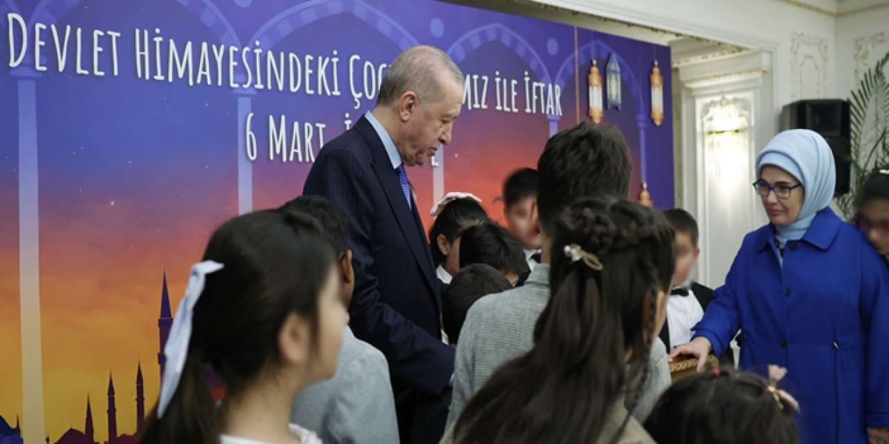 Cumhurbaşkanı Erdoğan, devlet himayesindeki çocuklarla iftarda buluştu