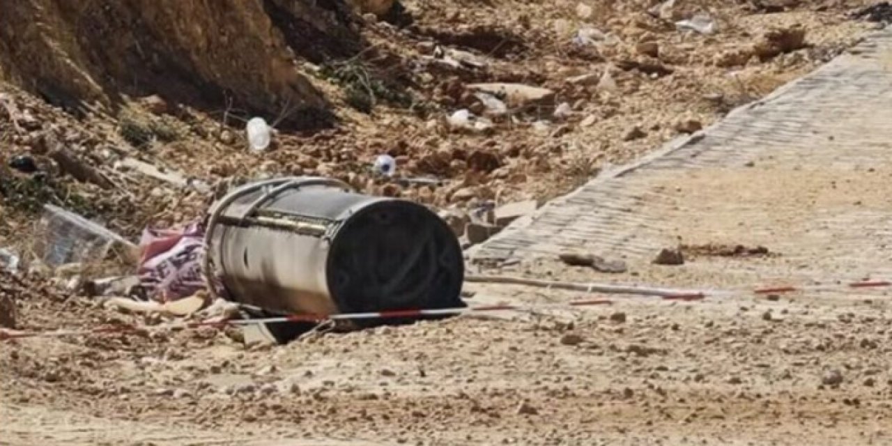 İran'dan atılan füze imha edildi, parçaları Gaziantep'e düştü