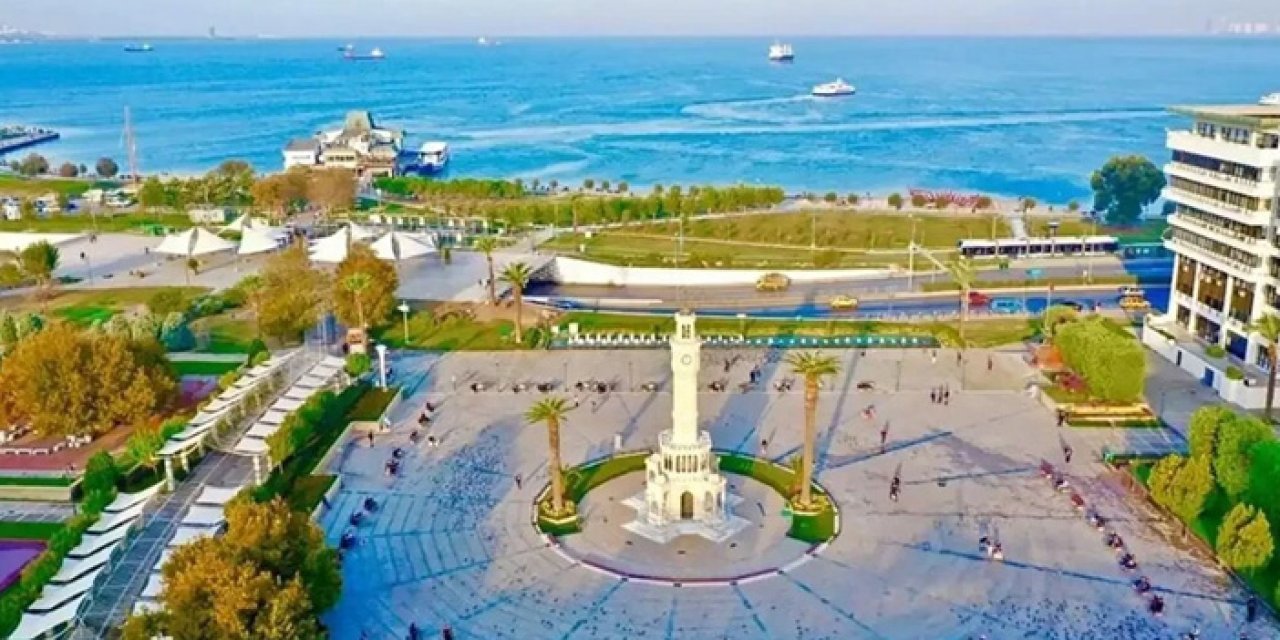 İzmir'de Bahar Havası Kısa Sürecek! Cuma Günü Sağanak Yağış Geliyor