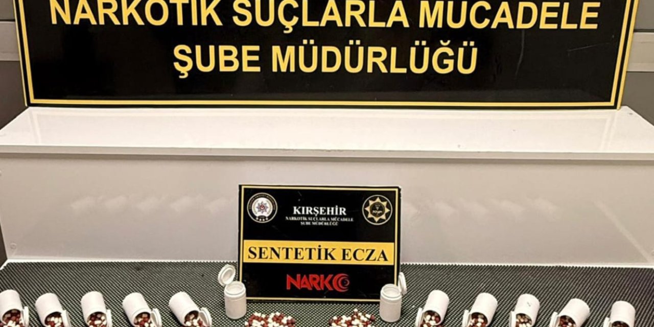 Kırşehir’de durdurulan araçtan çıktı: Şu mübarek günde de durmuyorlar