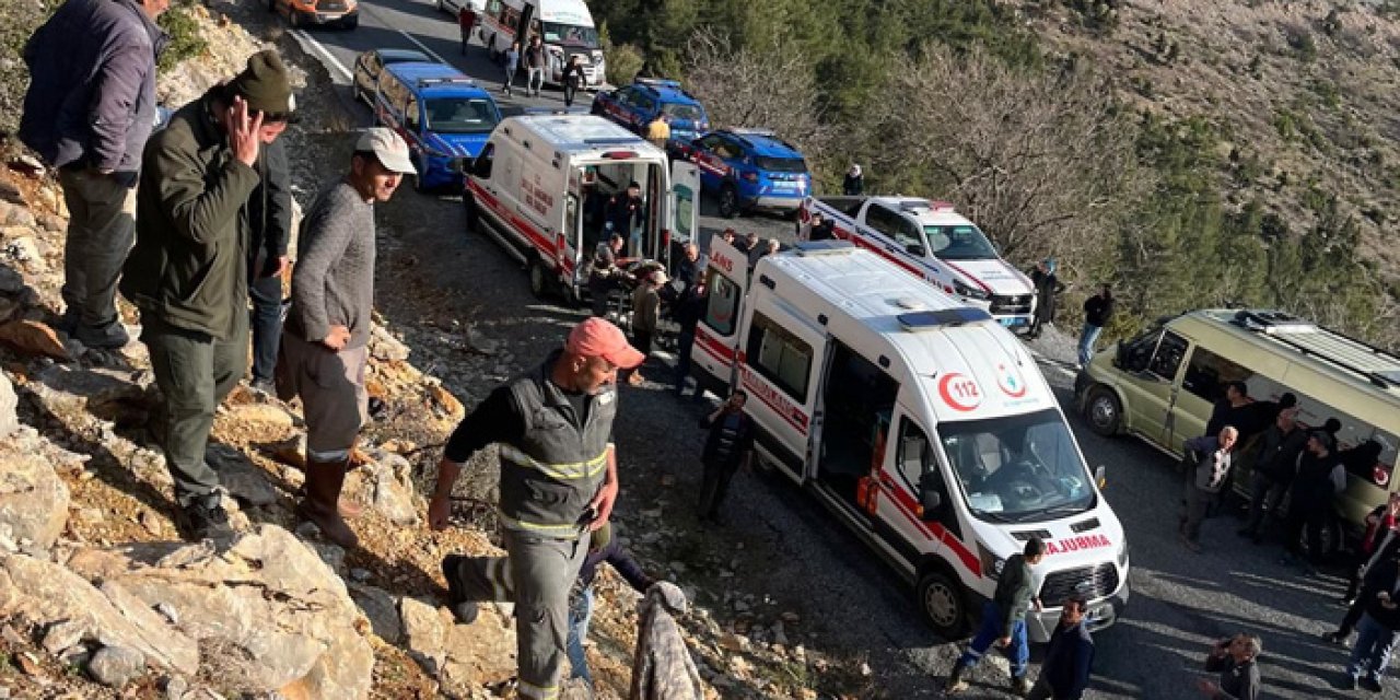 Anamur’da İşçi Servisi Uçuruma Yuvarlandı: 3 Ölü, 11 Yaralı!