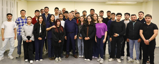 Fuat Oktay’dan Güdül ve Ayaş’ta yoğun Ramazan programı