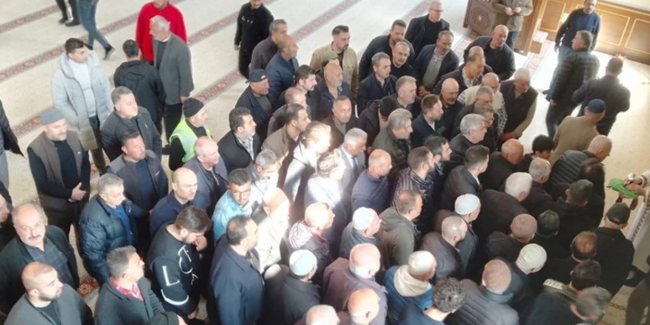 Ankara Akyurt'ta Sakal-ı Şerif vatandaşların ziyaretine açıldı